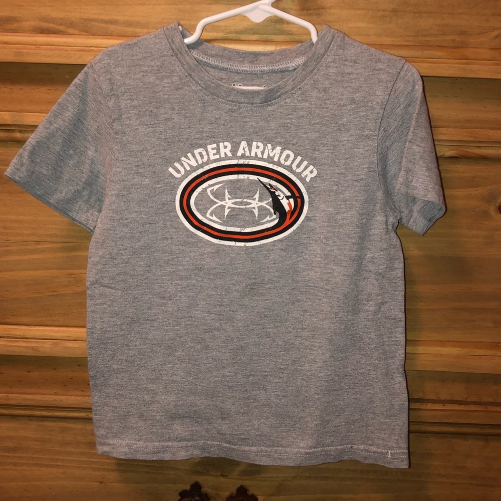 Boys Under Armour T-shirt